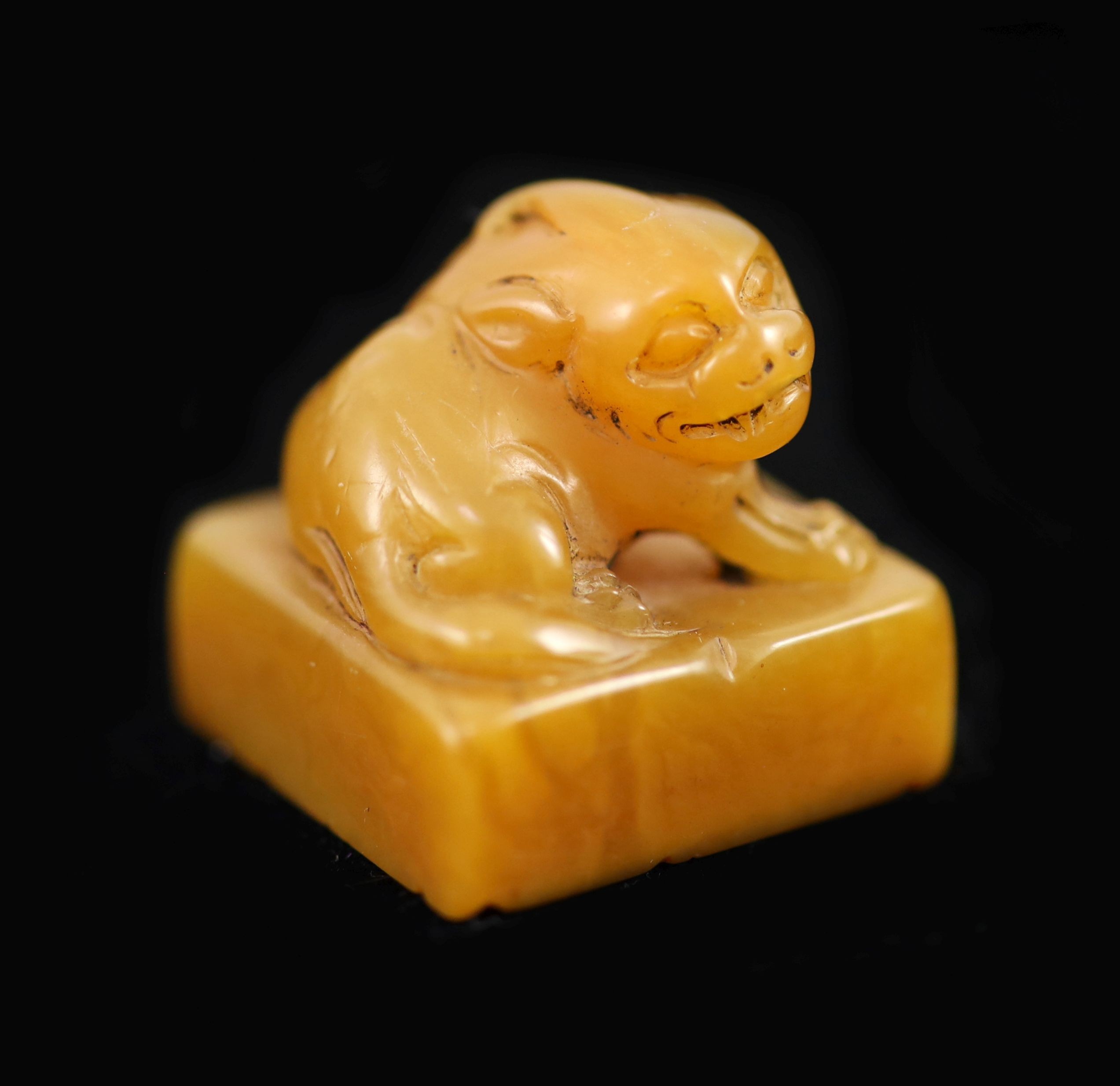 A Chinese tianhuang stone square seal, 2.2 cm wide